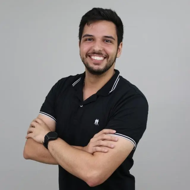 João P.